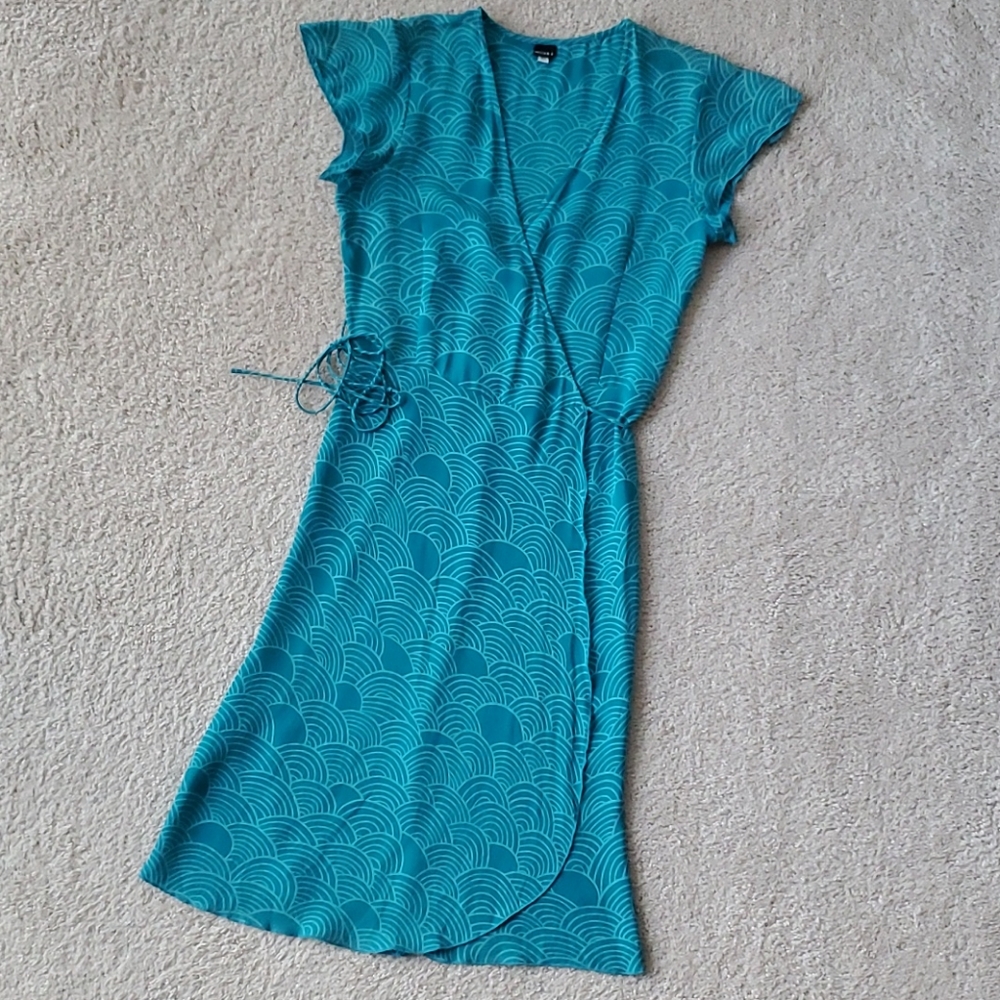 William B 100% Silk Wrap Vintage Dress